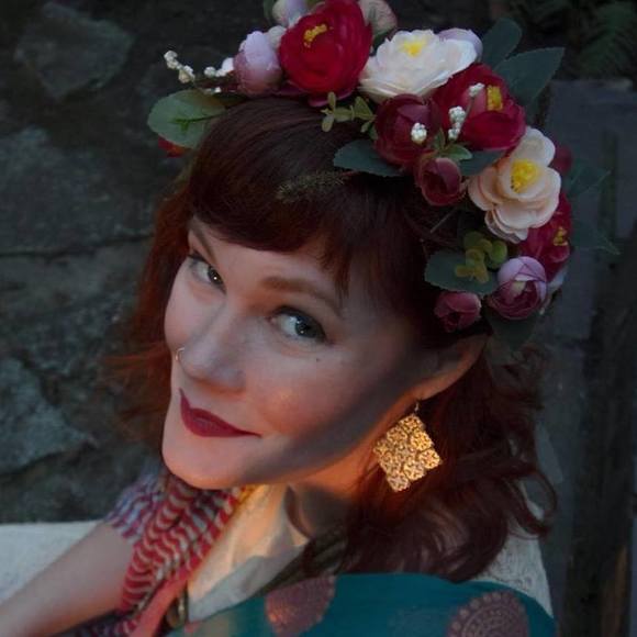 Meet your Posher, Kristen - Picture 1 of 1